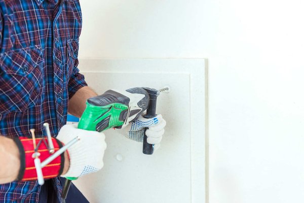 Guide ultime : Comment choisir son perforateur avec astuce